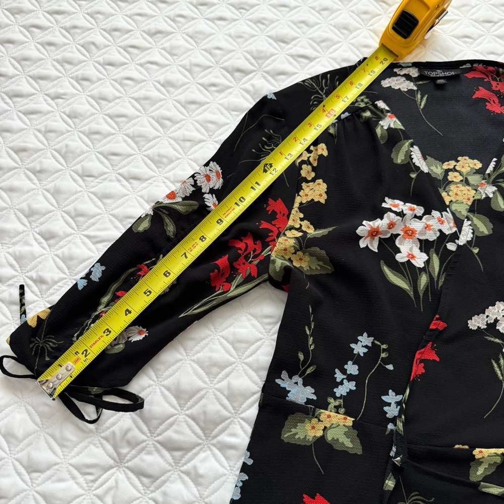 Topshop Black V-Neck Floral Wrap Tie Ruched Elbow Length Sleeve Blouse Sz 6 Tall - Picture 11 of 16
